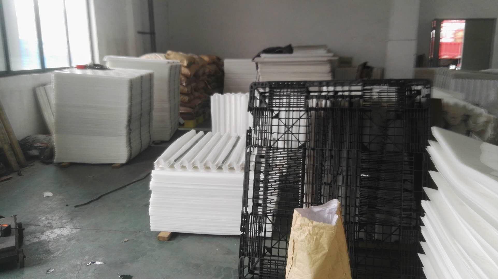 六角蜂窝<a href='http://fraud-examiners.org/jstl/60.html' target='_blank'><u>斜管填料生产厂家</u></a>